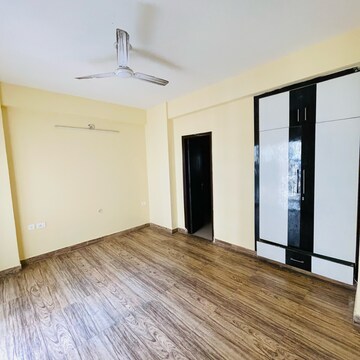 Room in 3 BHK Apartment at Anthem French Apartment, Bhangel – for Sale