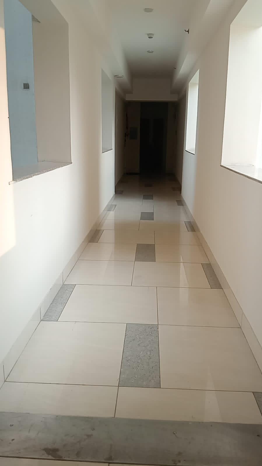 3 BHK + Servant Room Apartment For Sale in Saan Verdante