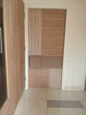 Bathroom in 3 BHK Apartment at Saan Verdante, Sector 95 – for Sale