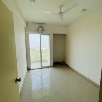 Room in 2 BHK Apartment at Mahagun Mantra II, Vaidpura – for Sale