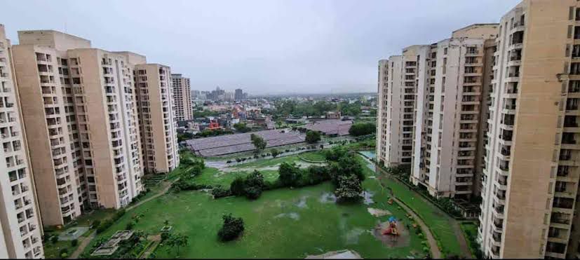 2 BHK Apartment For Resale in Jaypee Greens Kosmos Sector 134 Noida  7821484