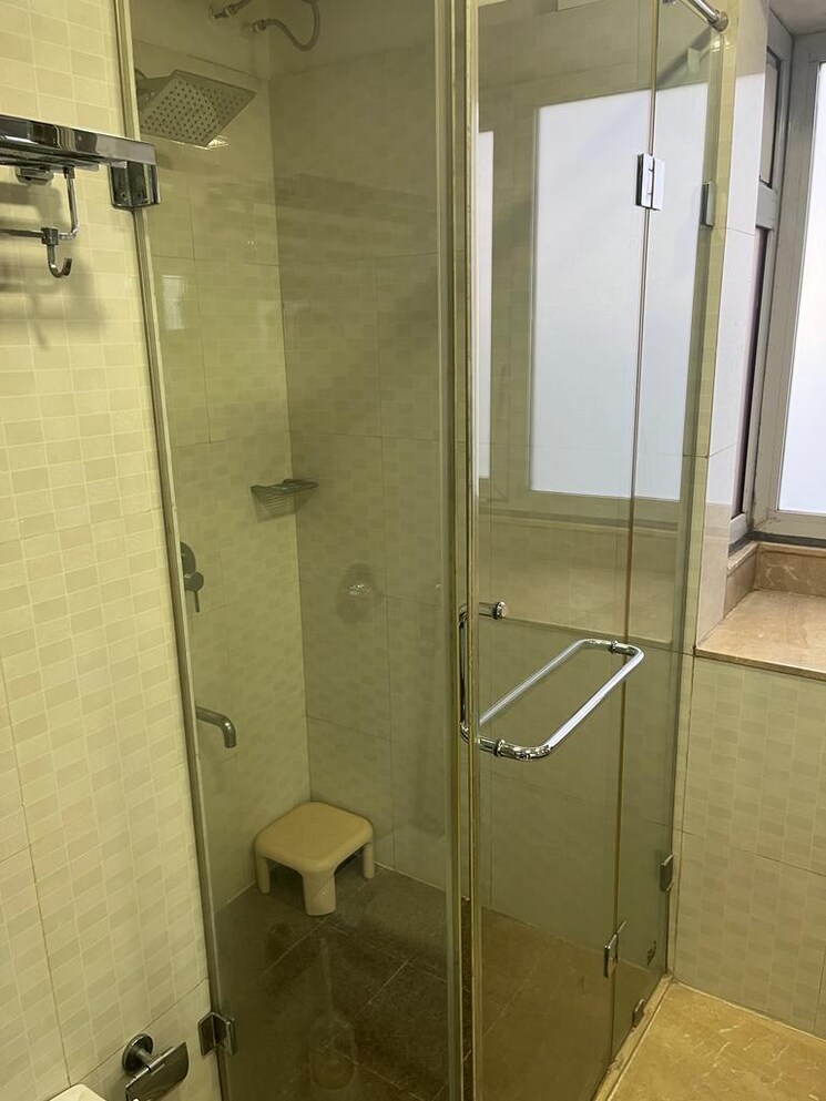 Bathroom, db-orchid-woods 4 Bedroom 2660 Sq.Ft. Apartment In Goregaon East Mumbai 7821496