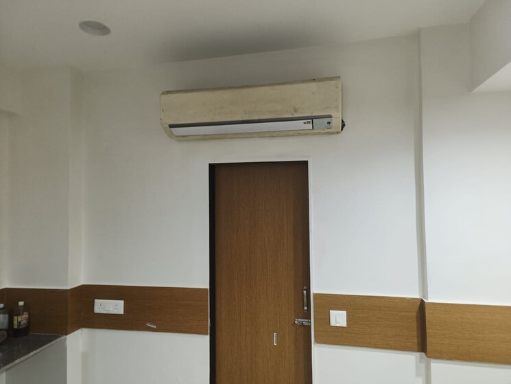 undefined, mithakali Commercial Office Space 800 Sq.Ft. In Mithakali Ahmedabad 7821562