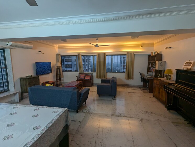 Living Room, sea-lord 3 Bedroom 2100 Sq.Ft. Apartment In Cuffe Parade Mumbai 7821574