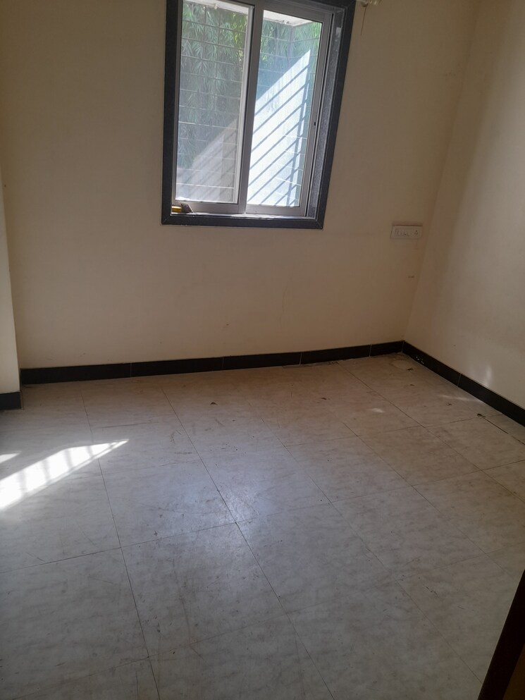 Room, mandakini-chs-mulund 1 Bedroom 500 Sq.Ft. Apartment In Mulund West Mumbai 7821679