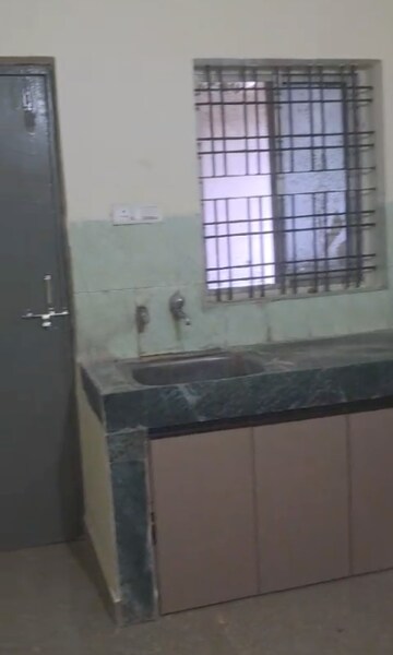 2 BHK Independent House For Rent in Mathpurena Raipur  7821859