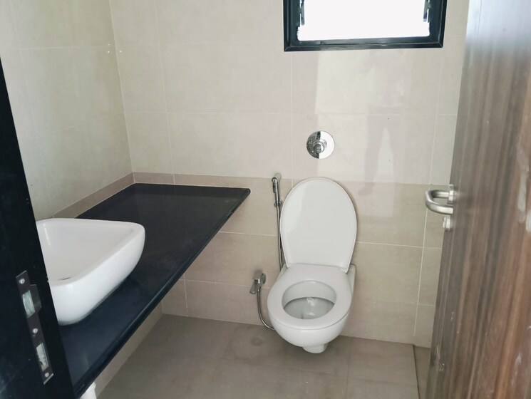 Attached Bathroom, paranjape-broadway 2 Bedroom 850 Sq.Ft. Apartment In Wakad Pune 7821987