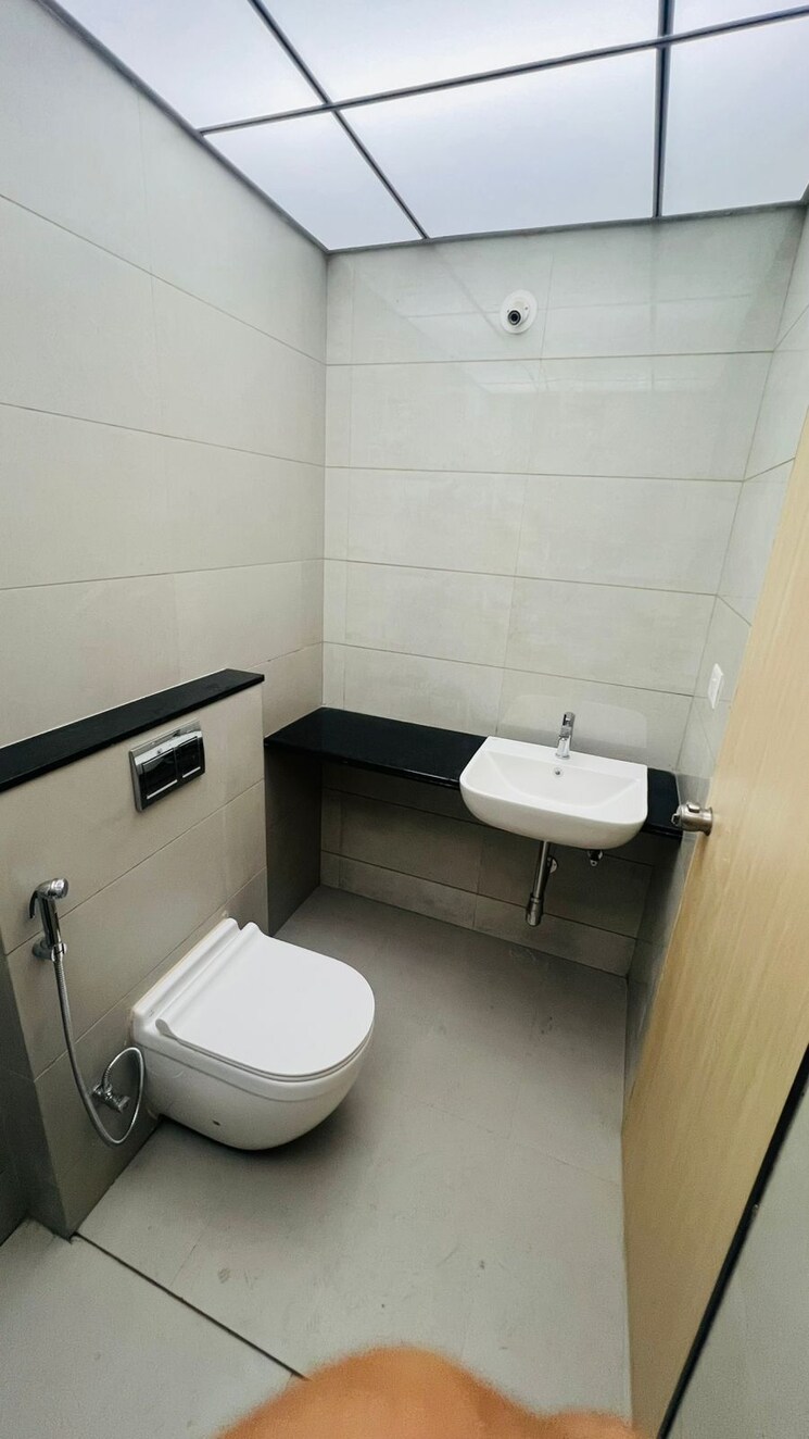 Bathroom, rama-metro-life 2 Bedroom 725 Sq.Ft. Apartment In Tathawade Pune 7822025