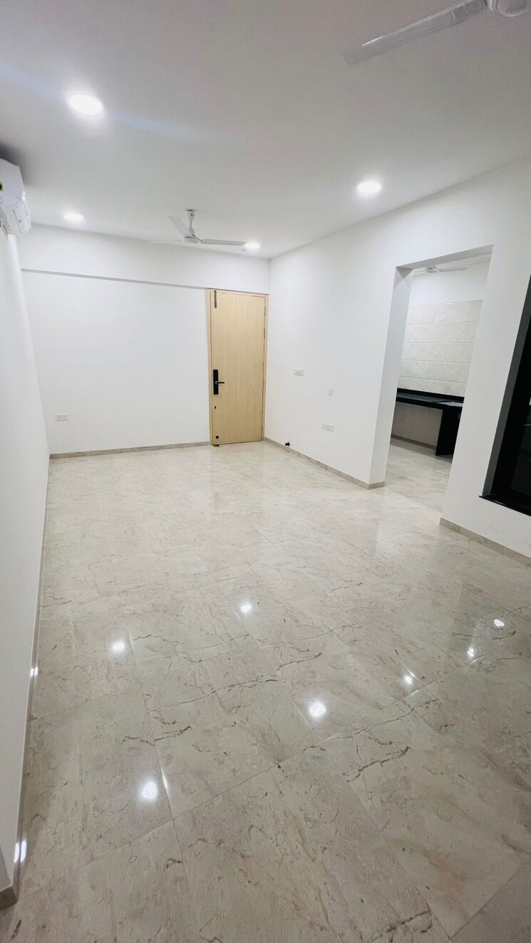 Room, rama-metro-life 2 Bedroom 725 Sq.Ft. Apartment In Tathawade Pune 7822025