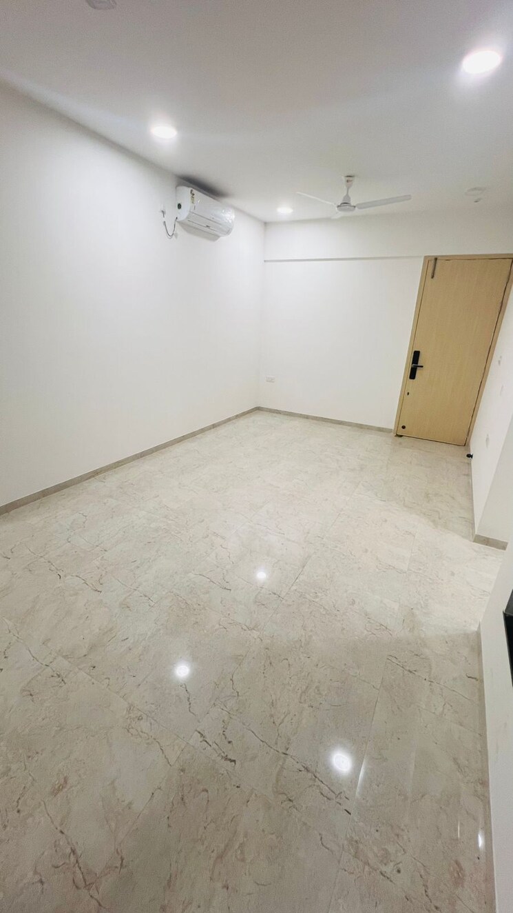 Room, rama-metro-life 2 Bedroom 725 Sq.Ft. Apartment In Tathawade Pune 7822025