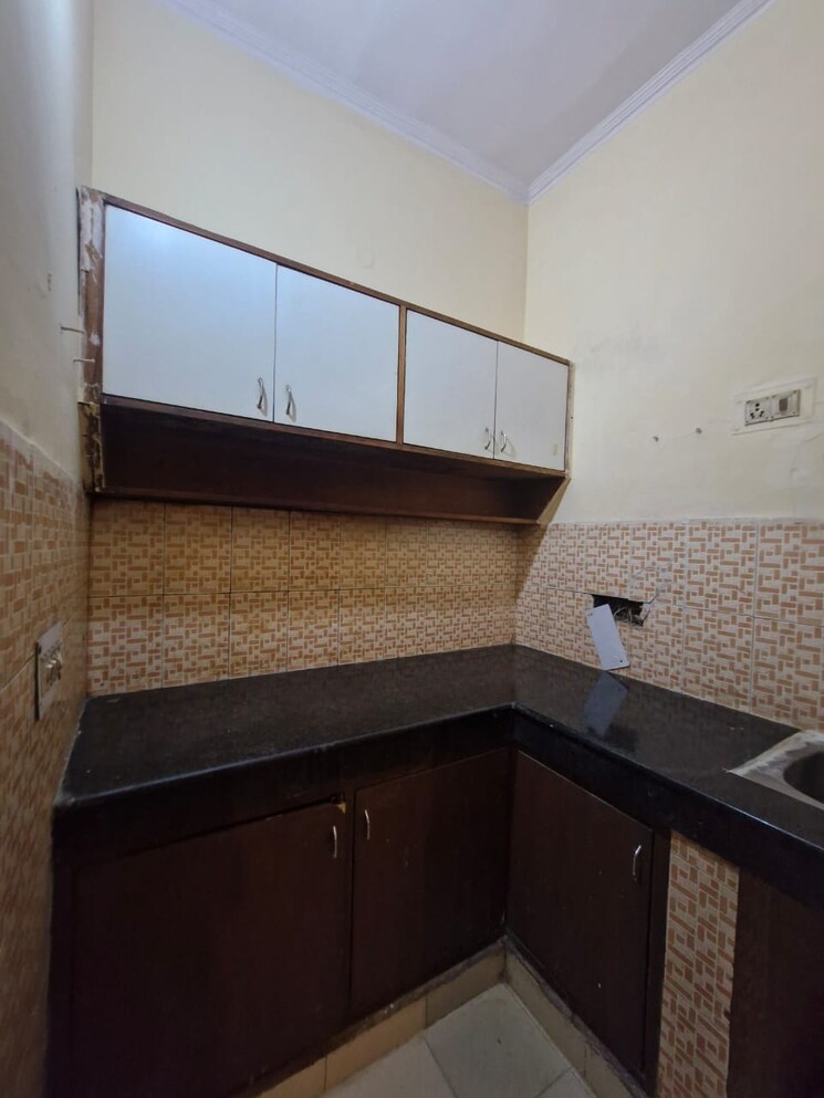 Kitchen, the-grand 3 Bedroom 300 Sq.Ft. Builder Floor In Sector 52 Gurgaon 7822031