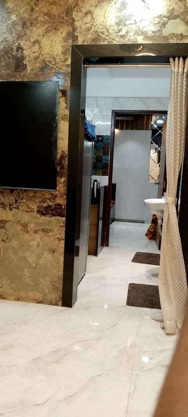 1 BHK 408 Sq.Ft. Apartment in Frenny Platinum Tower