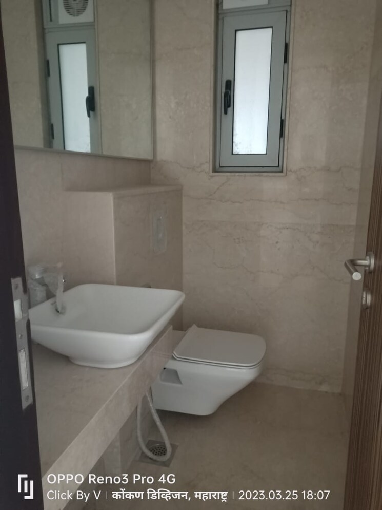 Bathroom, lodha-venezia 2 Bedroom 850 Sq.Ft. Apartment In Parel Mumbai 7822129