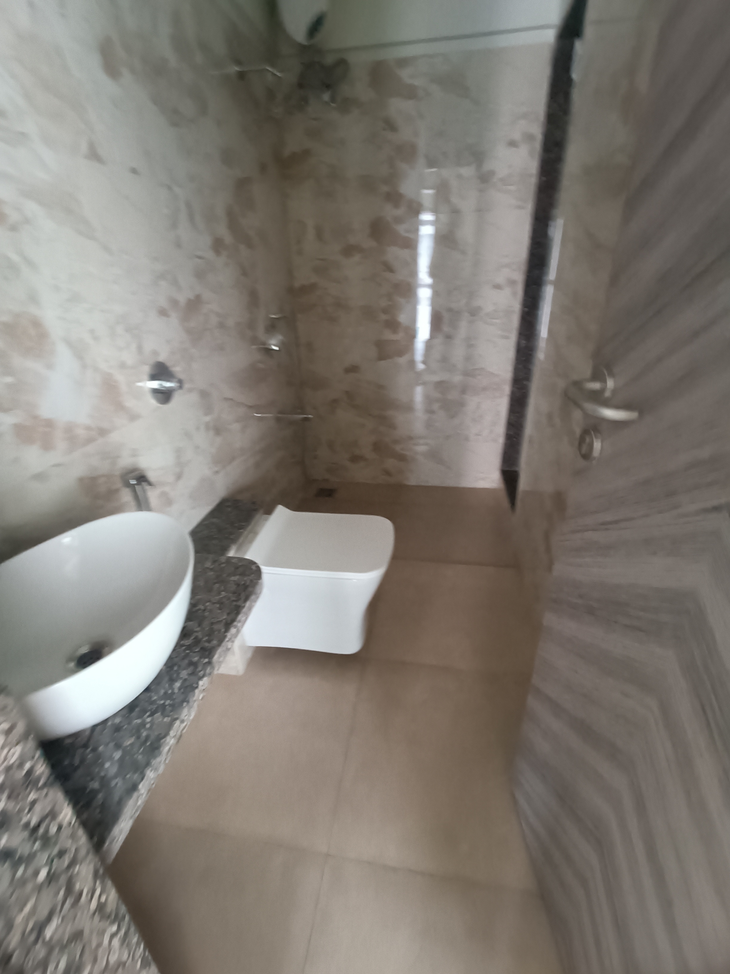 2 BHK + Extra Room Apartment For Sale in Kukreja Chembur Heights 2