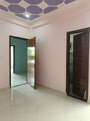 Room in 2 BHK Villa at Sushant Golf City – for Sale