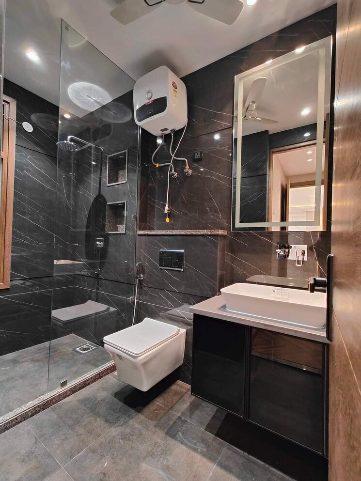 Master Bedroom, sector 5 2 Bedroom 1210 Sq.Ft. Builder Floor In Sector 5 Gurgaon 7822524