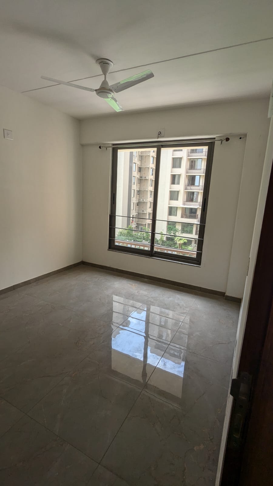 3 BHK Apartment For Rent in Vaishnodevi Circle Ahmedabad  7822555