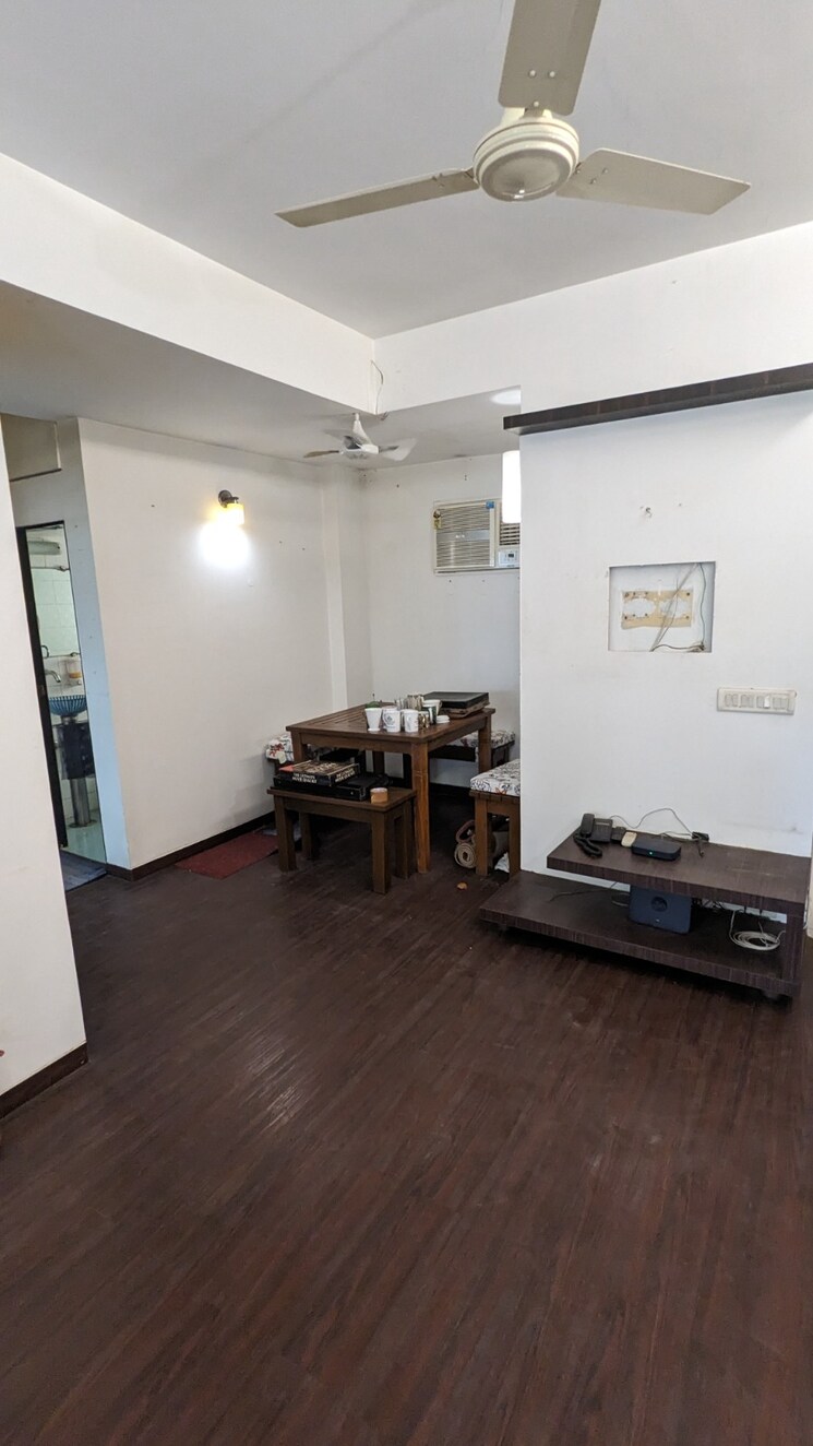 Living Room, mount-sea-view-apartment 2 Bedroom 750 Sq.Ft. Apartment In Versova Mumbai 7822808