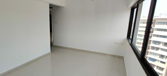 2.5 BHK Apartment For Sale in Platinum Life