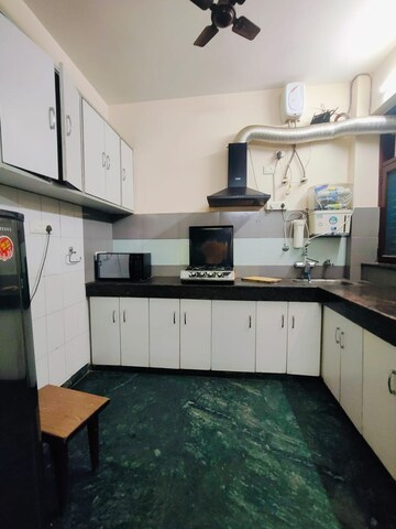 Kitchen in 3 BHK Apartment at Unitech Heritage City, Sector 25 – for Sale