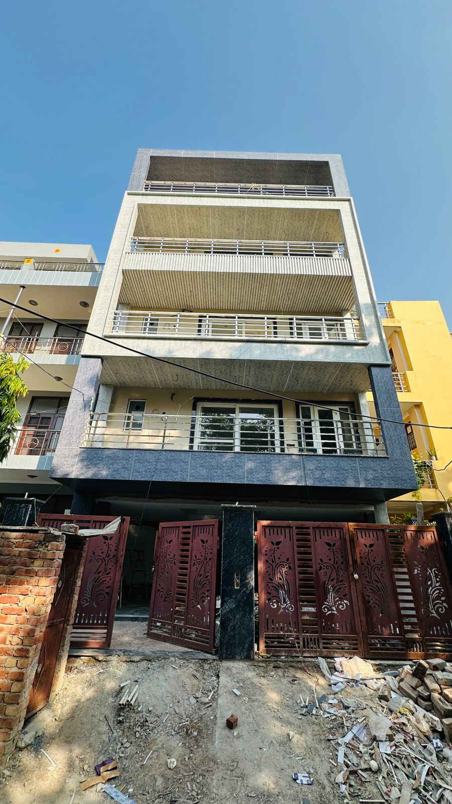 3 BHK + Servant Room Builder Floor For Sale in AS Tower