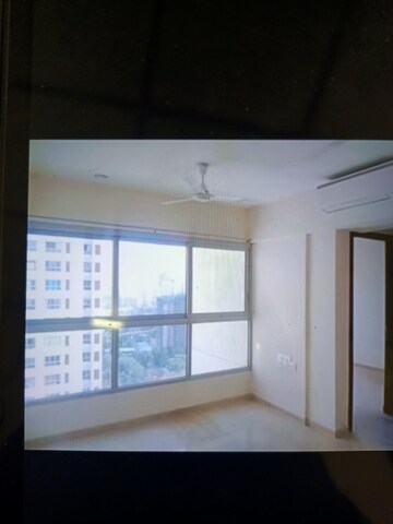 2 BHK Apartment For Rent in Piramal Vaikunth, Balkum Pada