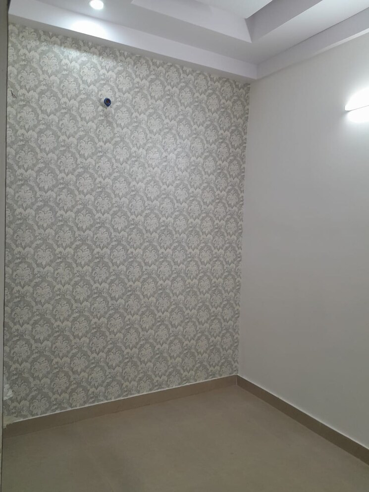 Room, vaishali sector 5 2 Bedroom 800 Sq.Ft. Builder Floor In Vaishali Sector 5 Ghaziabad 7823043