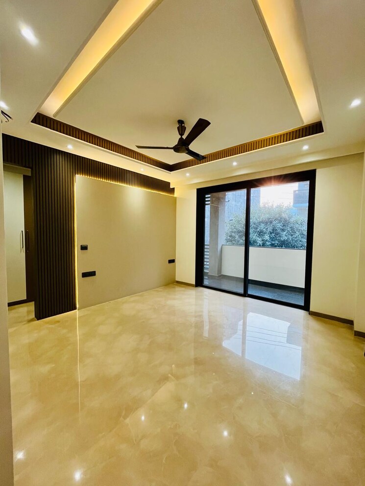 Room, ss-mayfield-gardens 3 Bedroom 205 Sq.Yd. Builder Floor In Sector 51 Gurgaon 7823052