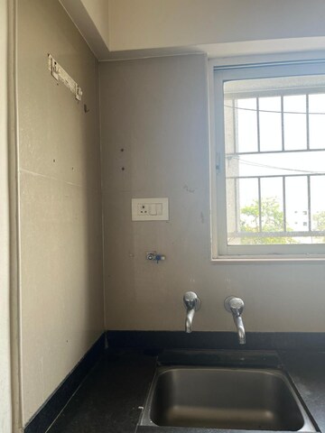 2 BHK Apartment For Rent in Kumar Primavera, Wadgaon Sheri