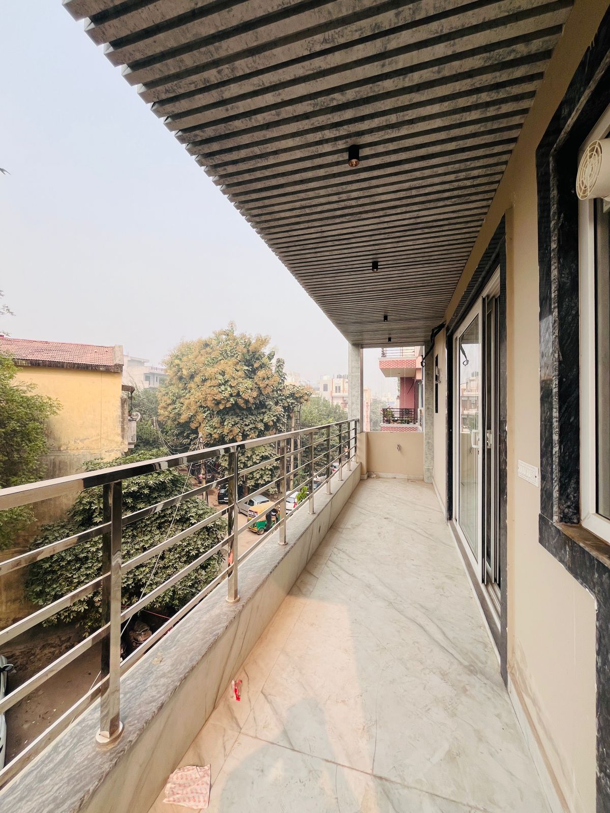 3 BHK + Servant Room,Study Room Builder Floor For Sale in Omaxe Designer Villas Mayfield Garden