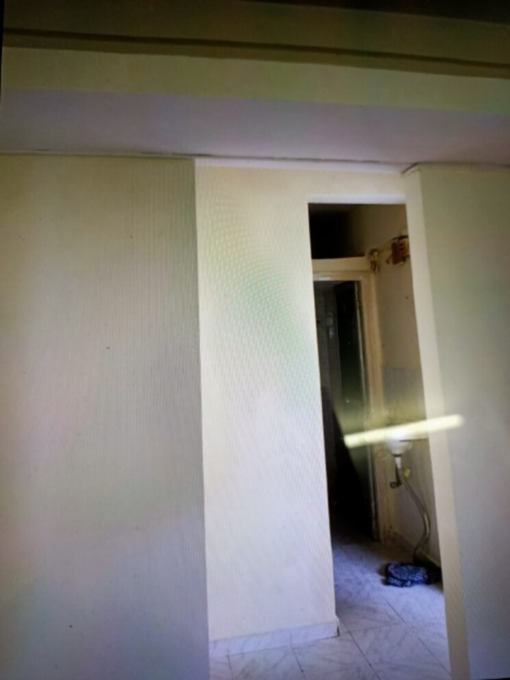 Room, brahmand-chs 1 Bedroom 450 Sq.Ft. Apartment In Brahmand Thane 7823094