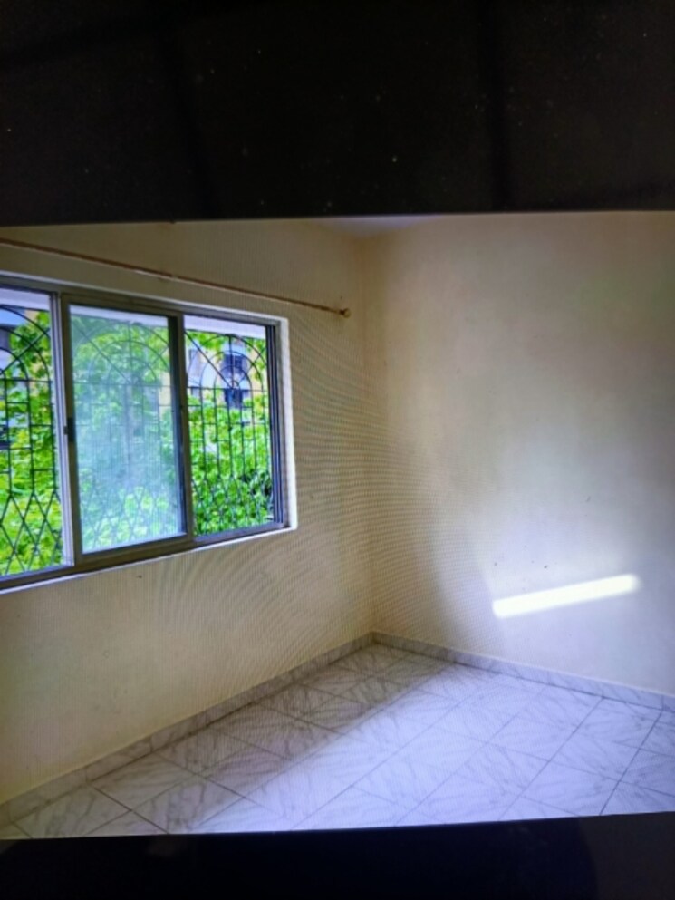 Room, brahmand-chs 1 Bedroom 450 Sq.Ft. Apartment In Brahmand Thane 7823094