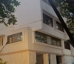 6+ BHK Independent House For Sale in Cumbala Hill
