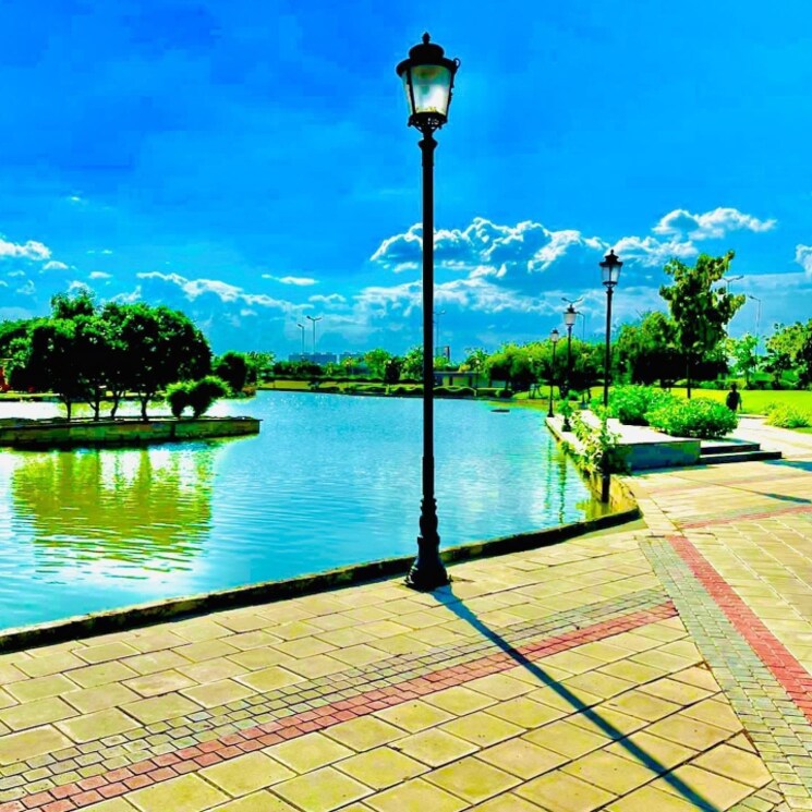 Exterior View, gaur-yamuna-city-7th-parkview  102 Sq.Yd. Plot In Gaur Yamuna City Greater Noida 7823354