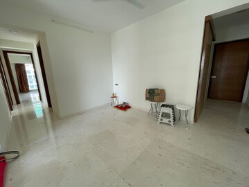 Room in 3 BHK Apartment at Ekta Tripolis, Goregaon West – for Rent