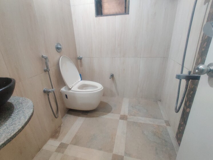 Bathroom, seawoods 3 Bedroom 1200 Sq.Ft. Apartment In Seawoods Navi Mumbai 7823353