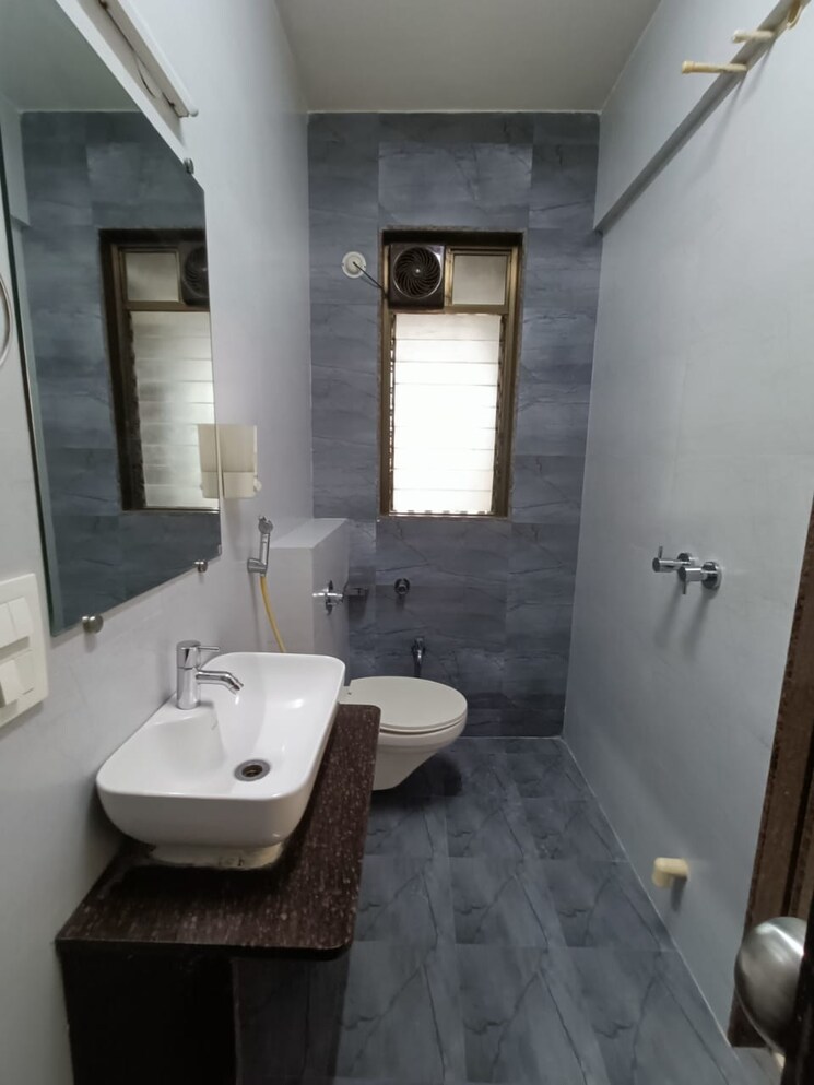 Attached Bathroom, asmita-sand-dunes 3 Bedroom 1127 Sq.Ft. Apartment In Malad West Mumbai 7823410