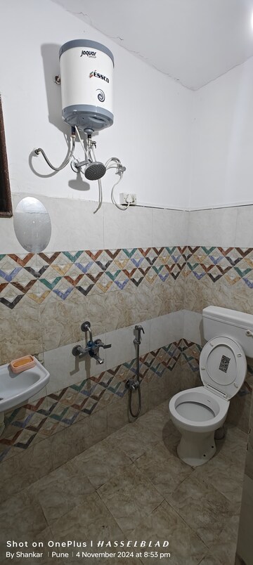 Bathroom in 1 BHK Apartment at Viman Nagar – for Rent