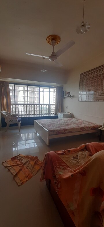 Furnished Amenities in 3 BHK Apartment at Highland Park Andheri West, Andheri West – for Sale