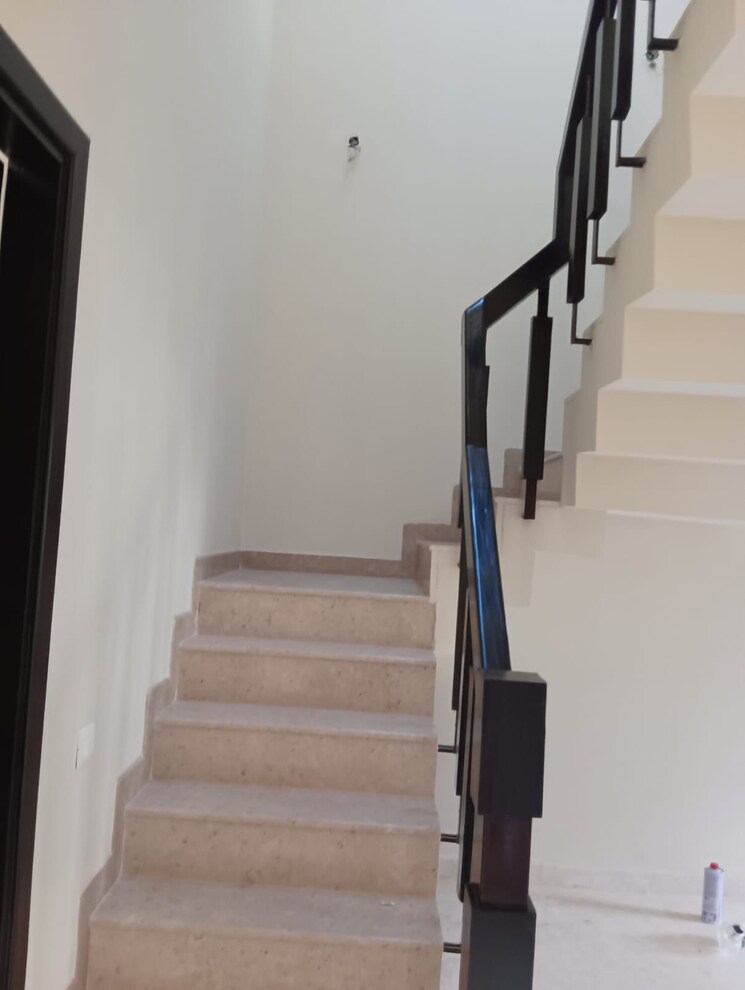 undefined, eros-rosewood-villas 6 Bedroom 2700 Sq.Ft. Villa In Sector 50 Gurgaon 7823529