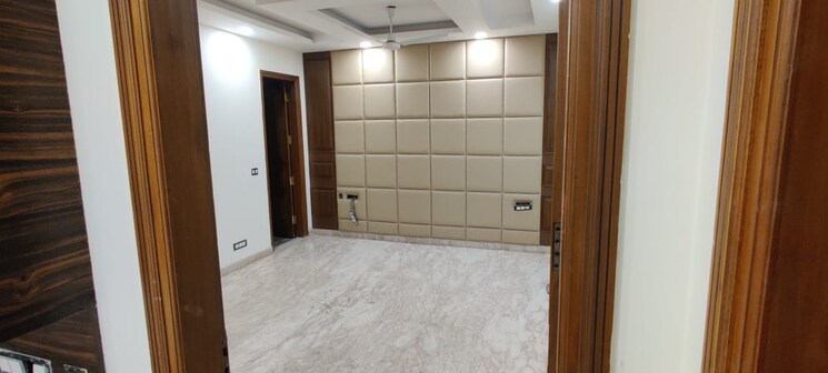 Room, south extension ii 4 Bedroom 4700 Sq.Ft. Builder Floor In South Extension ii Delhi 7823614