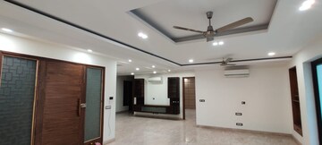 Building Lobby in 4 BHK Builder Floor at South Extension ii – for Sale