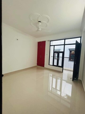 1 BHK Apartment For Rent in Saket