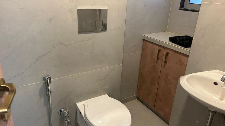 Bathroom, sahar-plaza Commercial Office Space 5780 Sq.Ft. In Andheri East Mumbai 7823712