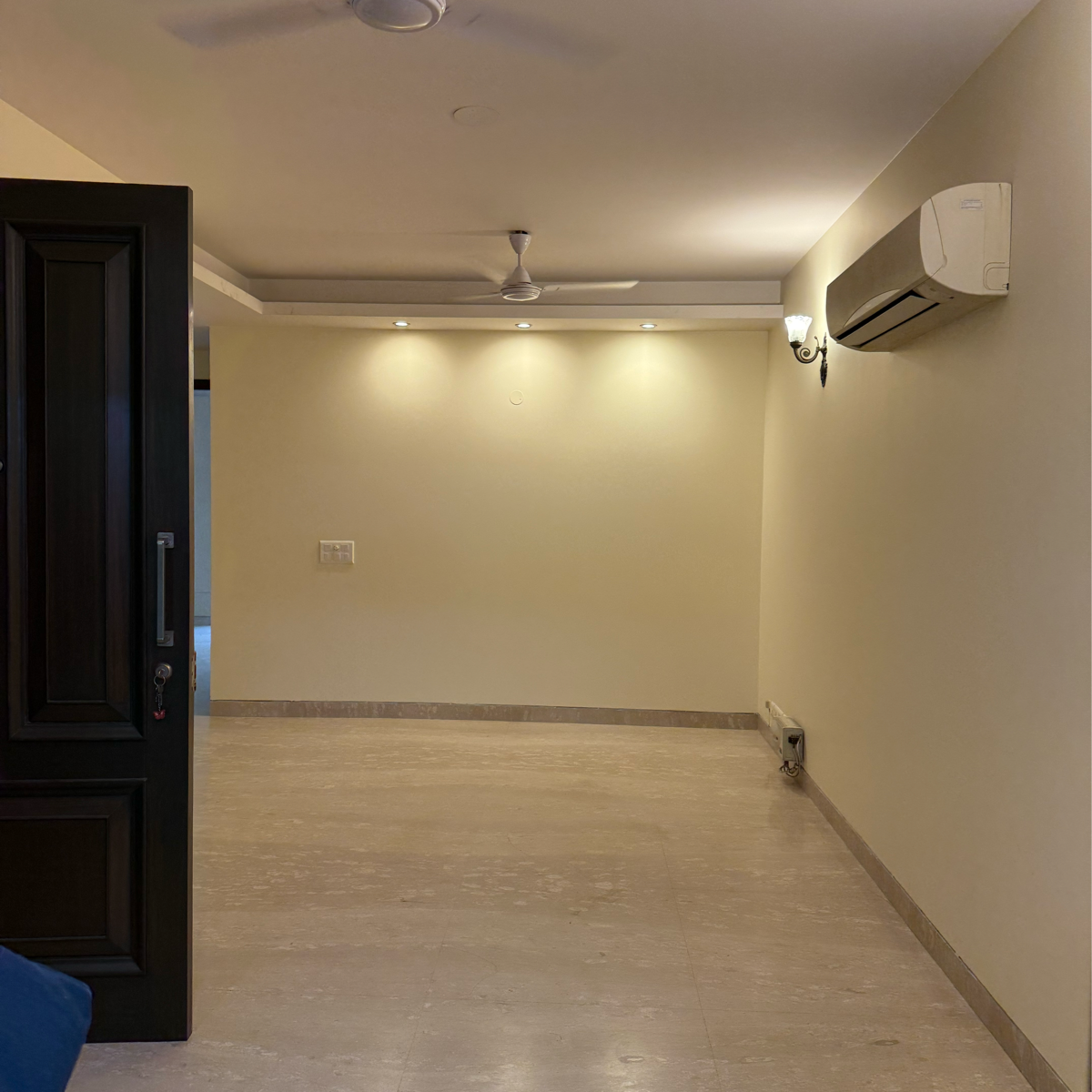 3 BHK Builder Floor For Rent in D Block RWA Flats Chittranjan Park Kalkaji Delhi  7823807