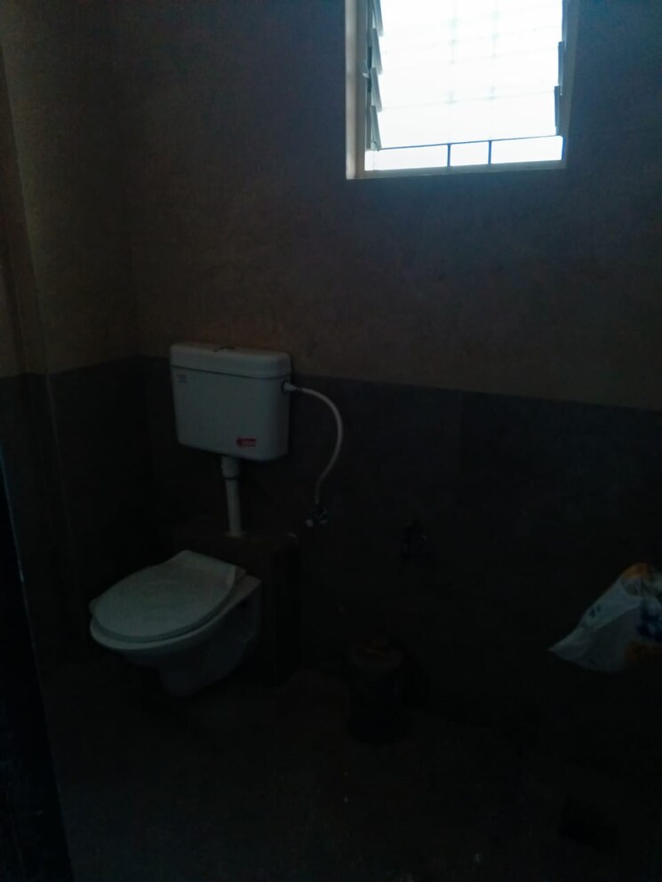 Bathroom, krishna-park-nigdi 2 Bedroom 900 Sq.Ft. Apartment In Nigdi Pune 7823835