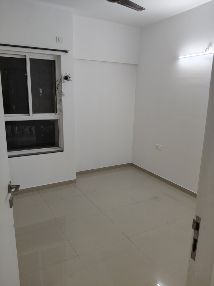 Room, godrej-greens 2 Bedroom 563 Sq.Ft. Apartment In Undri Pune 7823860