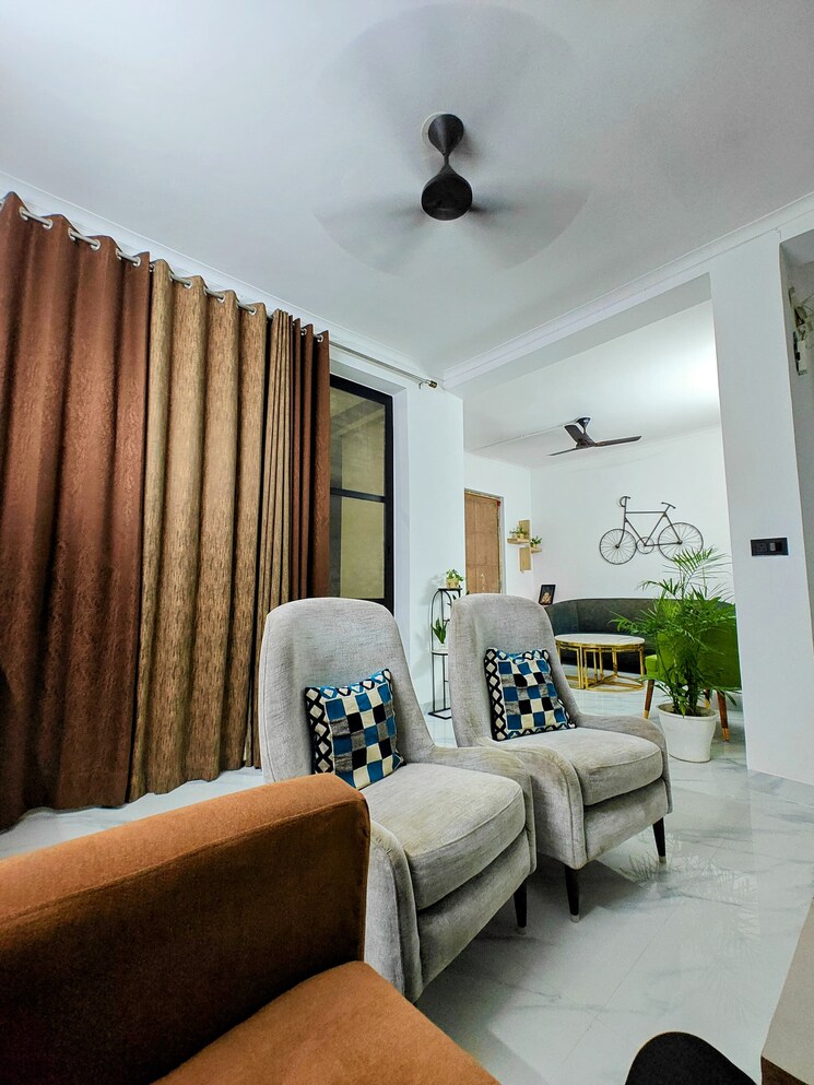 Living Room, sector 84 3.5 Bedroom 300 Sq.Yd. Builder Floor In Sector 84 Gurgaon 7823880