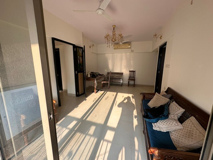 Living Room, lodha-splendora 3 Bedroom 952 Sq.Ft. Apartment In Ghodbunder Road Thane 7823905