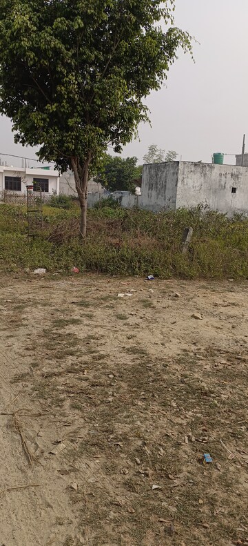 Plot Area in  Plot at Gomti Nagar – for Sale